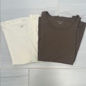 Set of 2 Appleseed's cream and medium brown 100% soft cotton tank tops